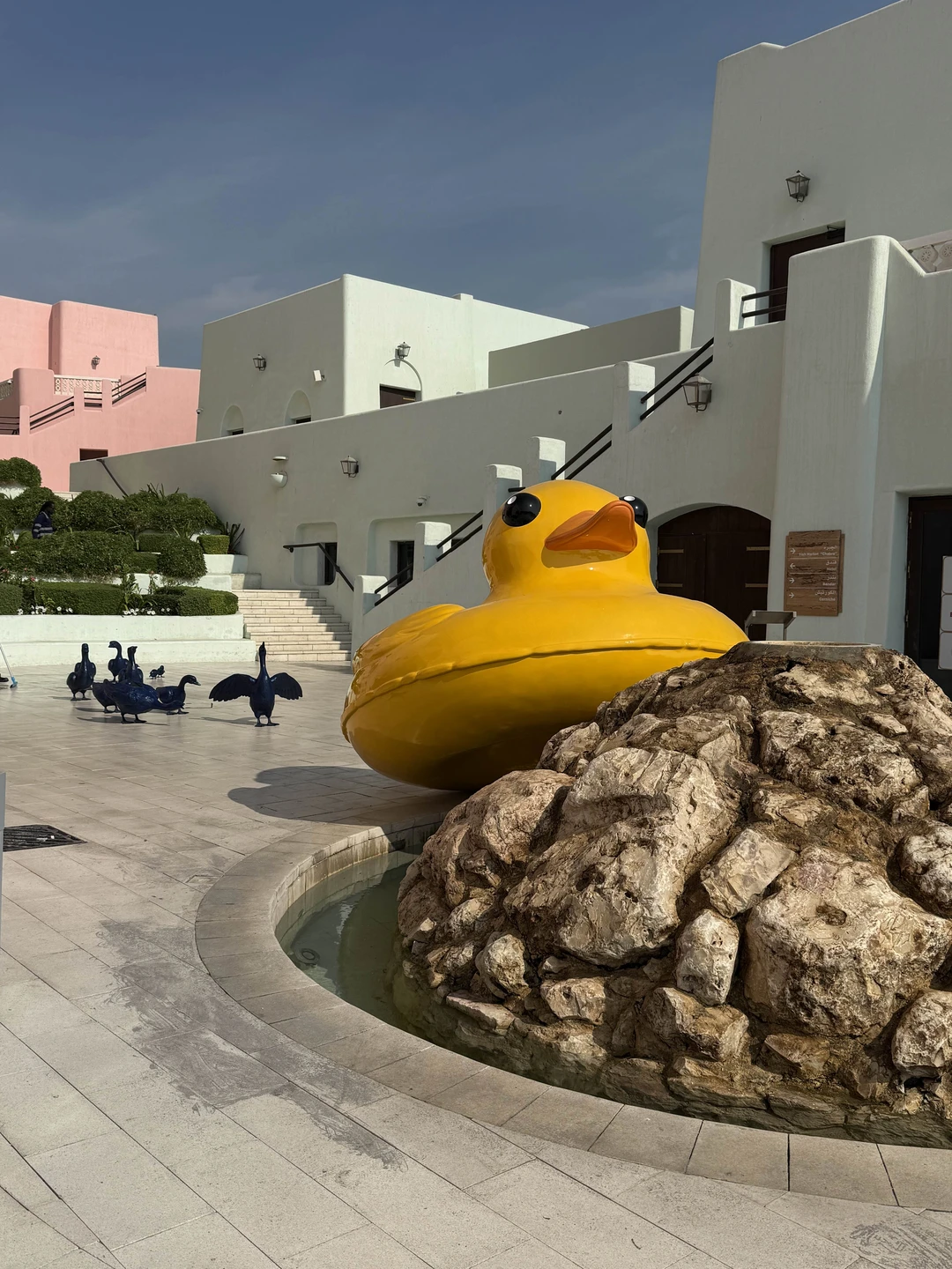 Экскурсию проводила Женя совместно с водителем Адли. Это гармоничная пара провела для нас невероятную экскурсию по