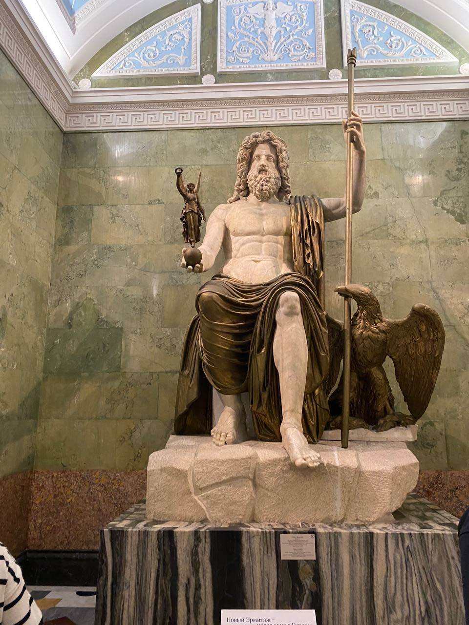 В первую очередь огромное спасибо Ольге. Если вы сомневаетесь брать ли экскурсию - однозначно брать. Самостоятельно