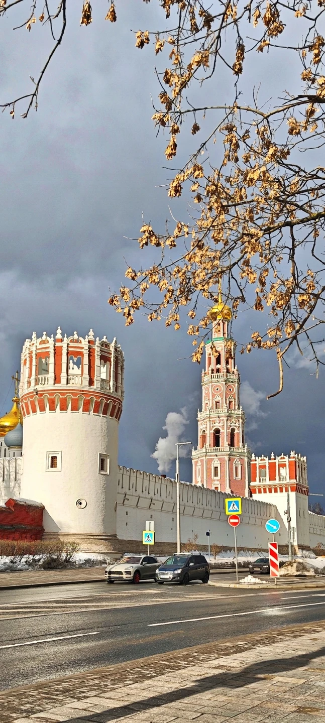 Экскурсия очень понравилась! Не смотря на то, что мы были вдвоём, Сергей провёл полноценную (почти 2.5