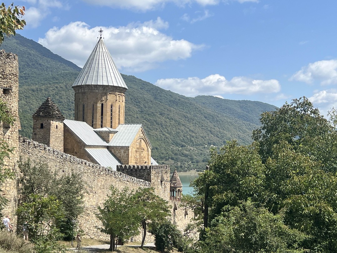 Военно-Грузинская дорога: путь, воплощающий Кавказ