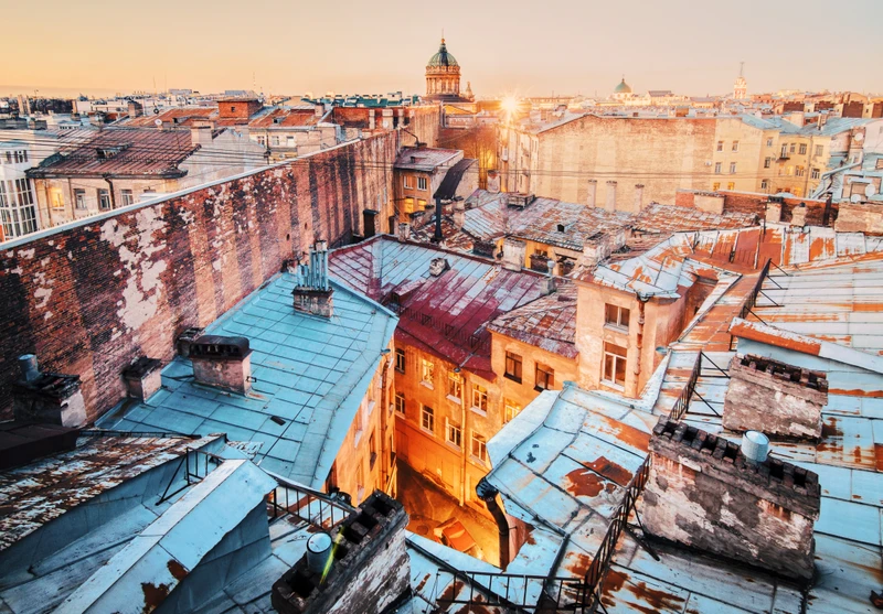 Must-see: Питер с высоты, парадные и коммуналка