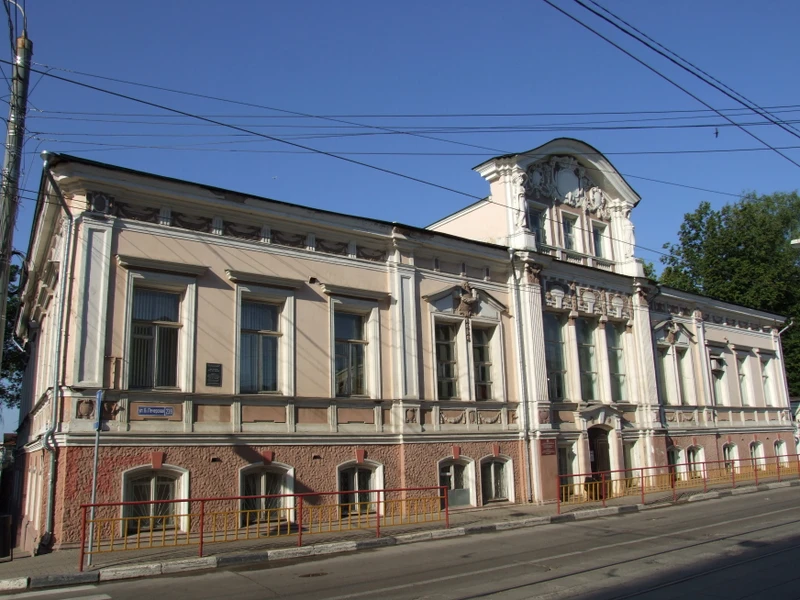 По Нижнему Новгороду - на трамвае