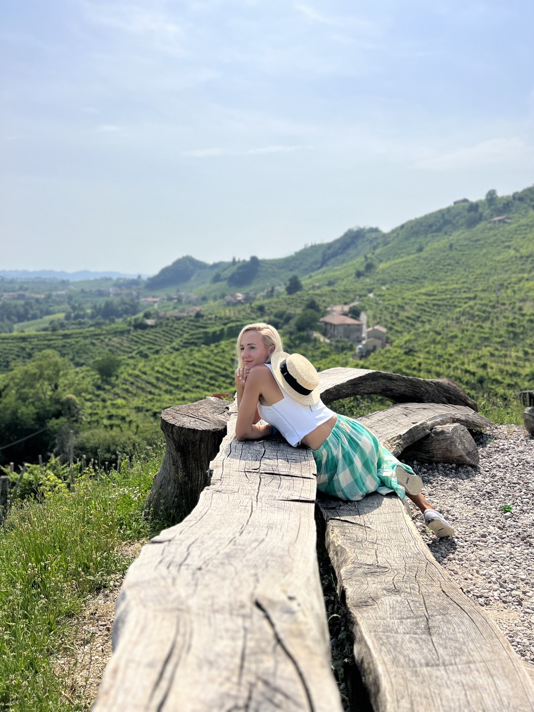 Вернулась из поездки с Алесандрой и не вериться, что все это было наяву. Невероятно красивые ландшафты,