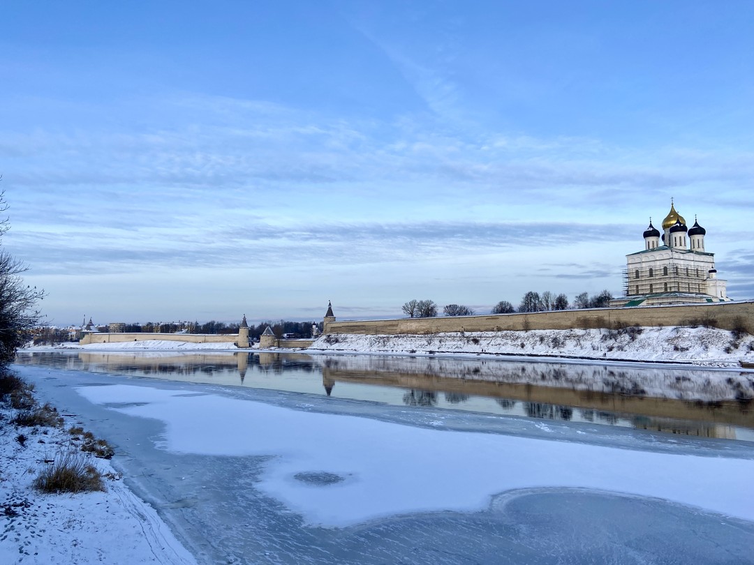 Псков в лицах, сюжетах и легендах (на вашем авто) (Максим)