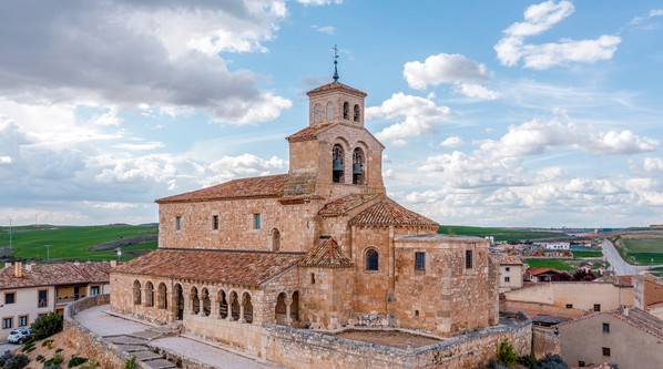 Романский стиль в&nbsp;архитектуре