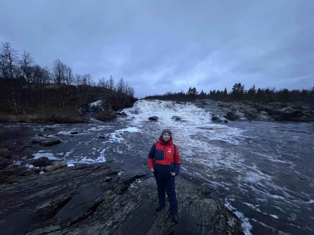 Сегодня была на экскурсии с замечательными гидами - Денисом и Ларисой. Так получилось, что я оказалась