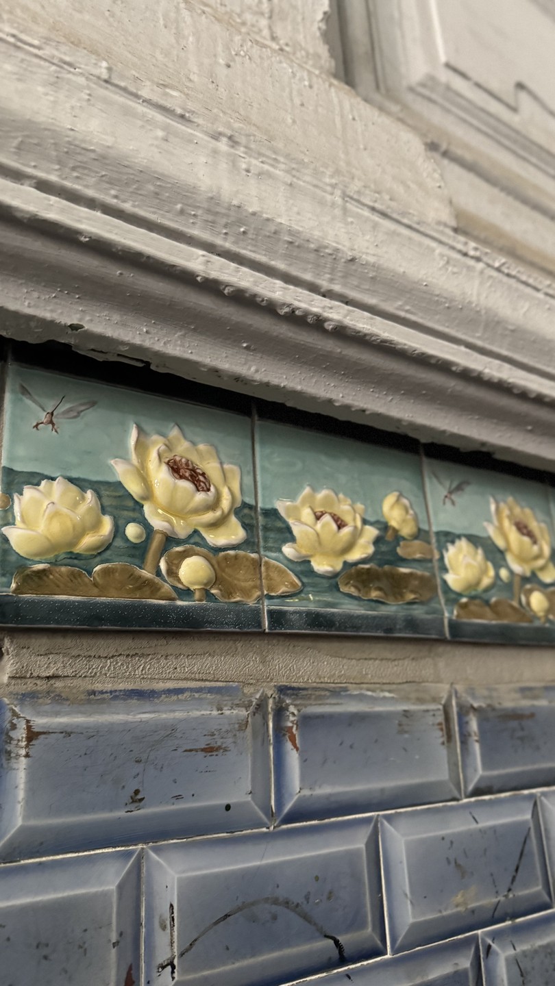 Питерский лайфстайл: по старинным парадным и дворам-колодцам доходных домов (Елена)