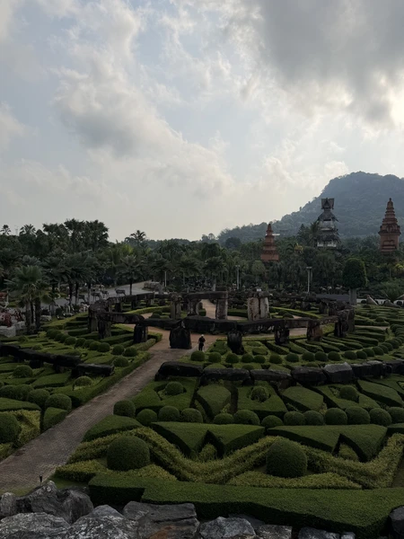 В первую очередь хочу сказать спасибо организатору Леониду - очень вежливый и хороший специалист. Помогал не