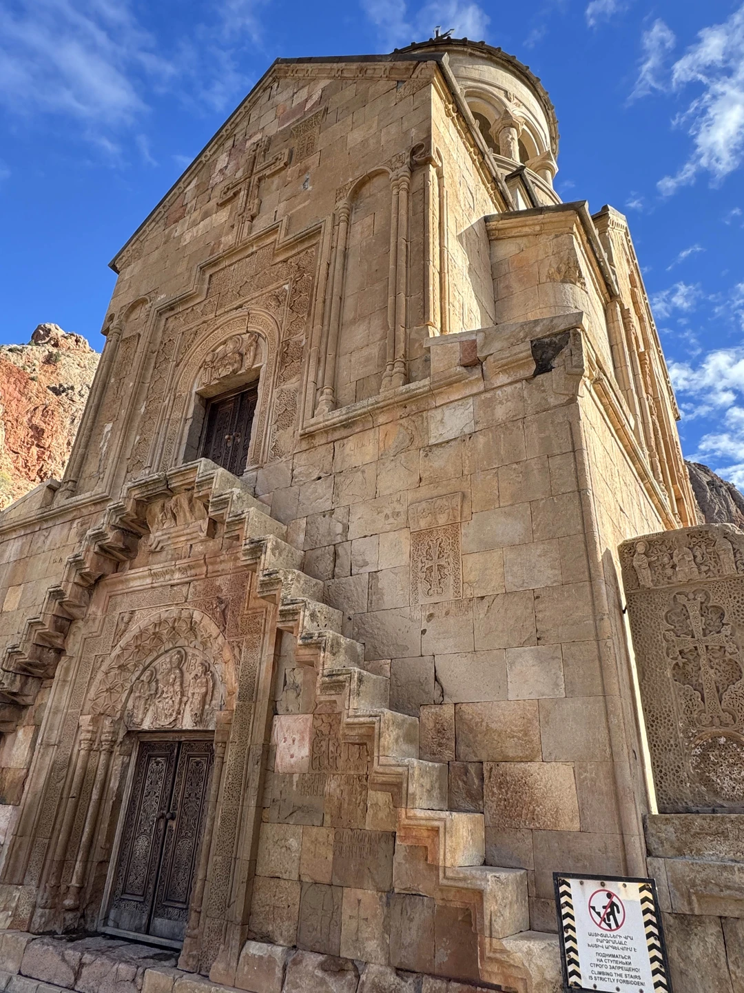 Путешествие из Еревана к монастырям Хор Вирап и Нораванк (Кельник)