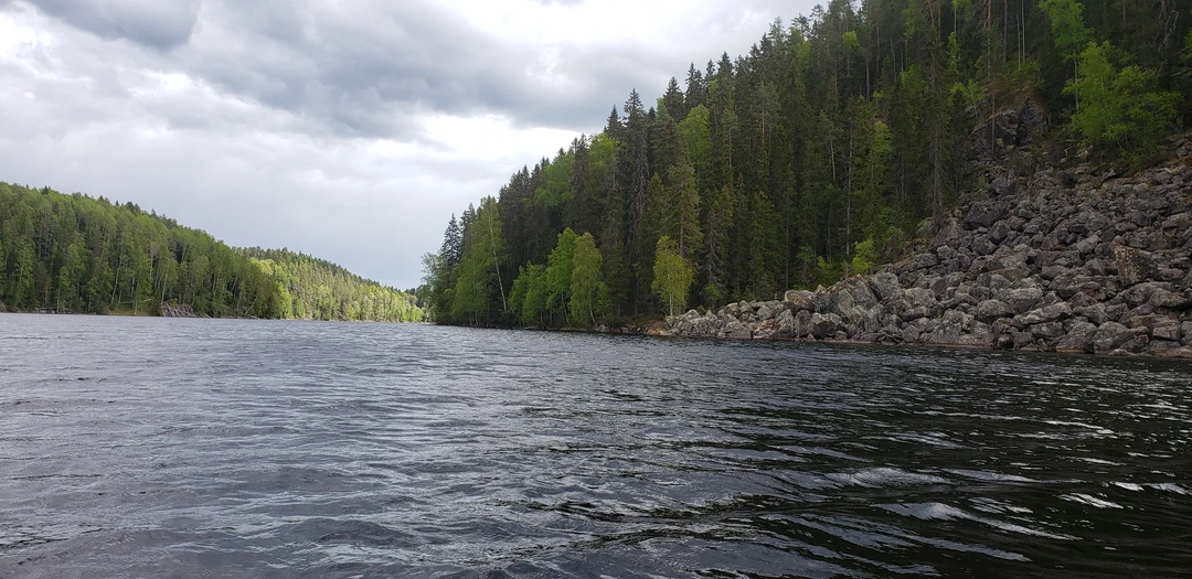 Положительные впечатления остались от похода и каякинга. У Ивана продуманная индивидуальная программа похода и хорошие организаторские