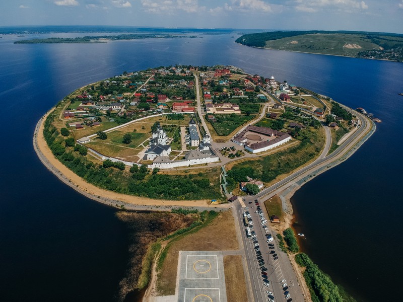 Фото - Экскурсия: "Автобусная экскурсия «Свияжск, Иннополис и Храм всех религий»"