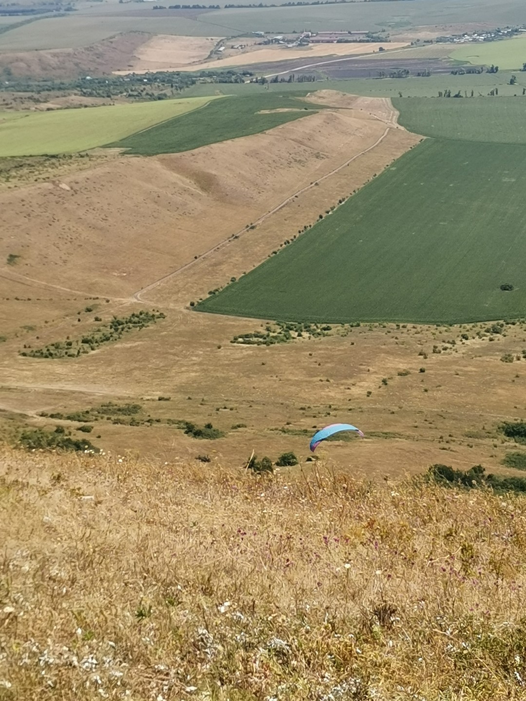 Все было отлично! Пилот забрал нас из указанного места, доехали до Юцы. Очень понравился полет