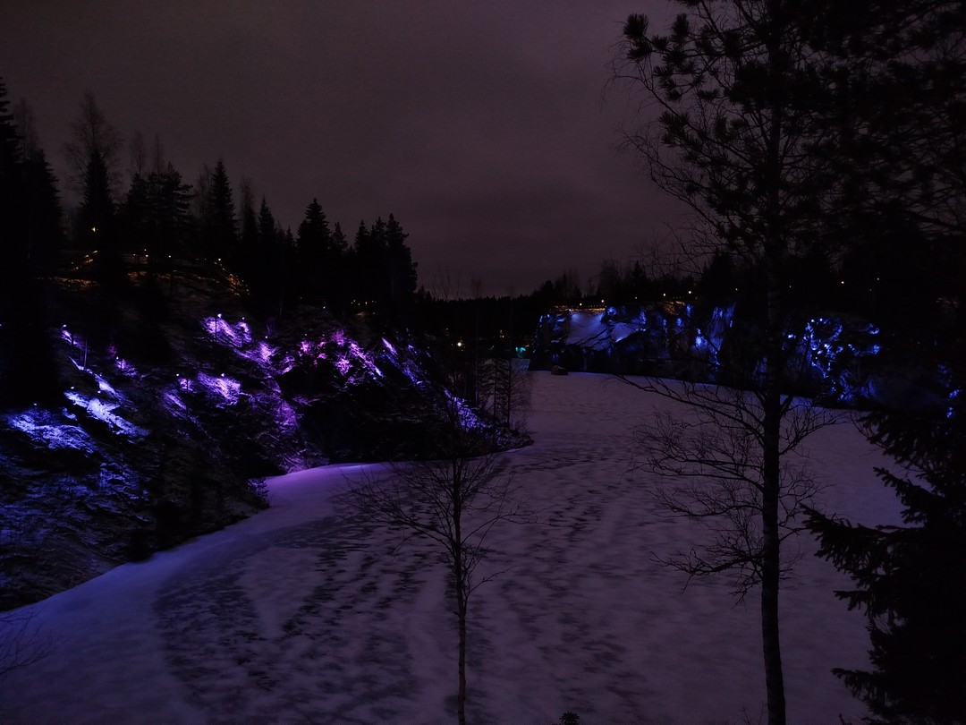 Из Петербурга - в горный парк «Рускеала», к крепости Корела и водопадам (Мария)