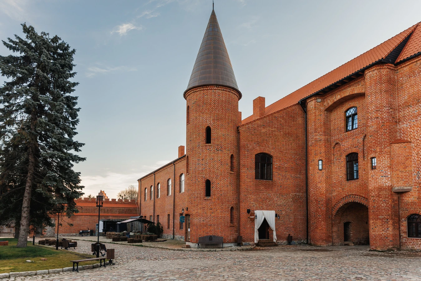 Из Калининграда на Куршскую косу и к замку Нойхаузен