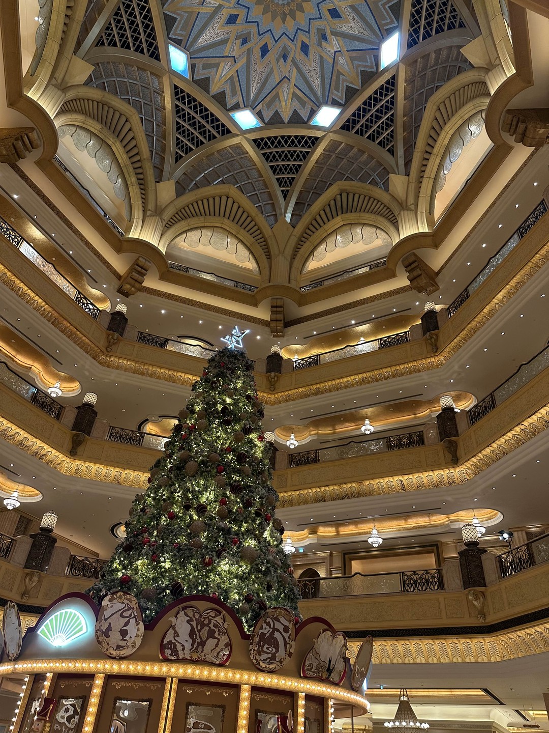 Экскурсия из Дубая в Абу-Даби в мини-группе (Баранова)