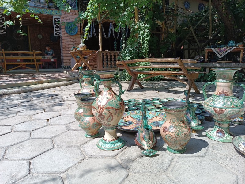 В мастерскую риштанской керамики из Коканда