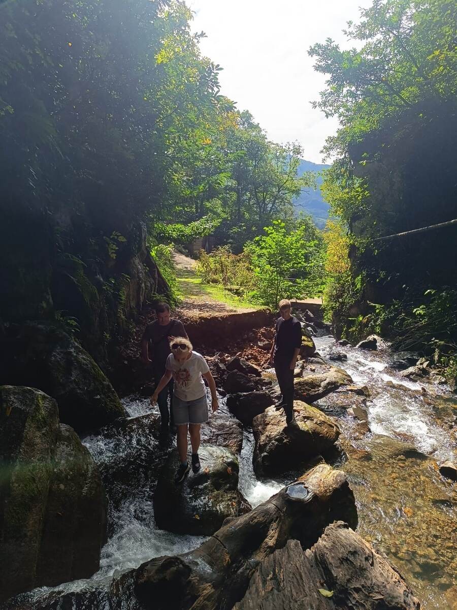 Несколько с опозданием, но оставлю отзыв о нашей поездке. Думаю, будет полезен. Старалась быть объективной