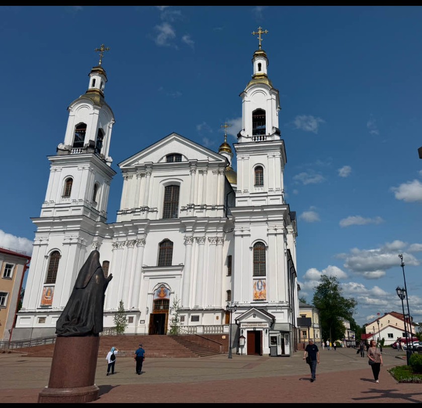 Огромное спасибо Анастасии за потрясающую экскурсию по Витебску! Это был не просто рассказ о городе, а