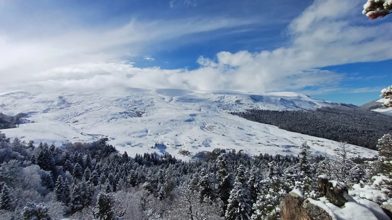 Лаго-Наки: к вершине - на машине