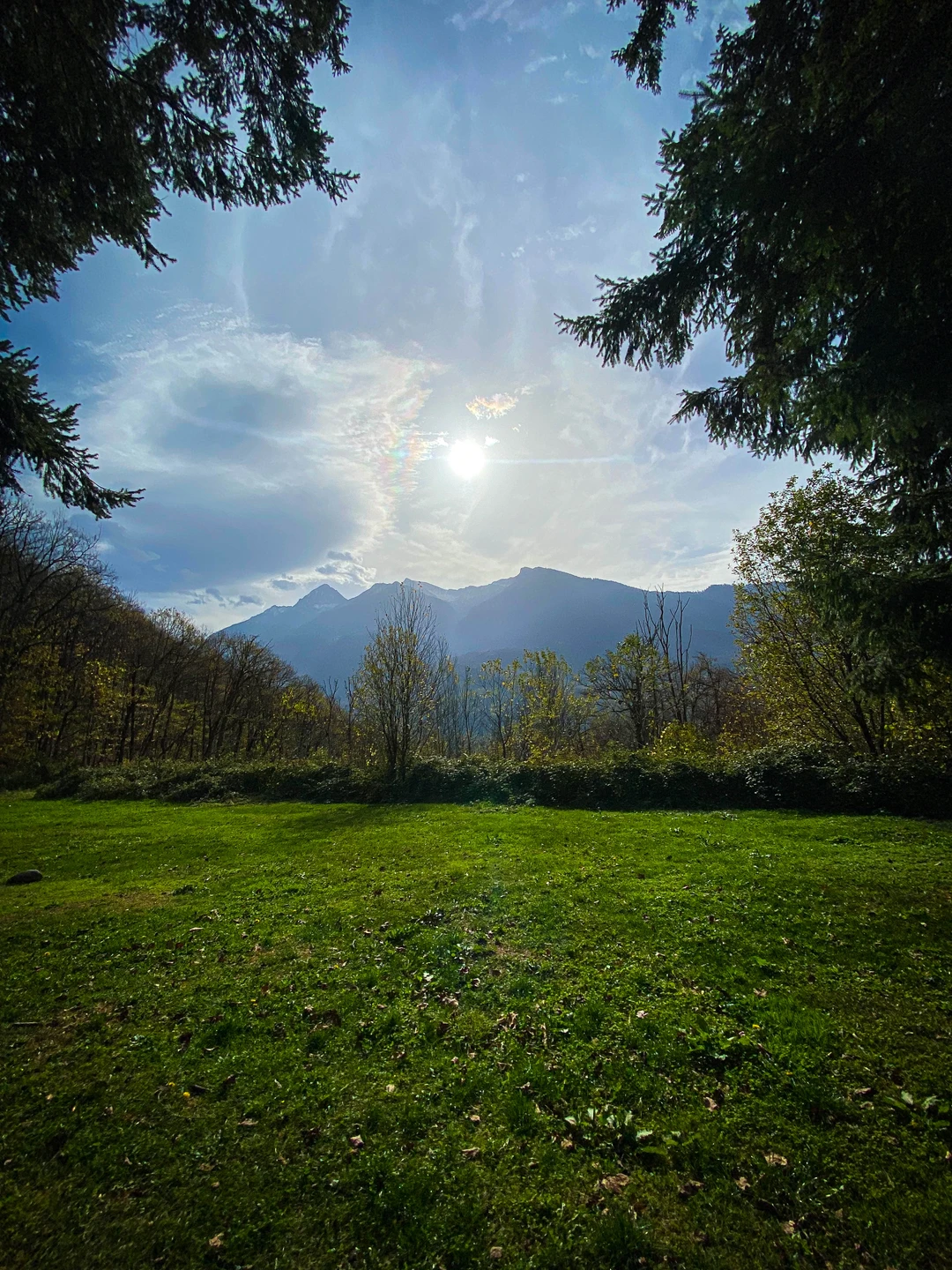 Отличная экскурсия на небольшую группу, уровень сложности маршрута средний, местами неподготовленным может быть сложно, но таких