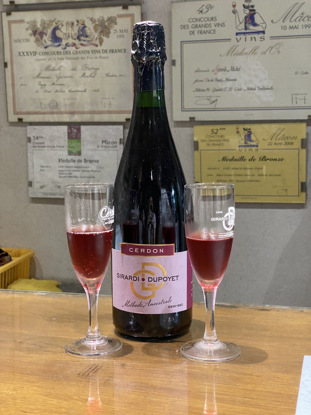 Огромная благодарность прекрасному гиду Светлане за волшебное путешествие! Высочайший уровень организации, приятная атмосфера, удивительной красоты виды