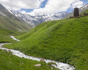 Северо-Осетинский заповедник, треккинг к водопаду Кольцо