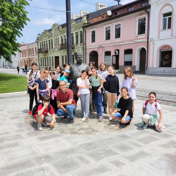 Фото - Экскурсия: "Экскурсия-квест по Владикавказу для детей"