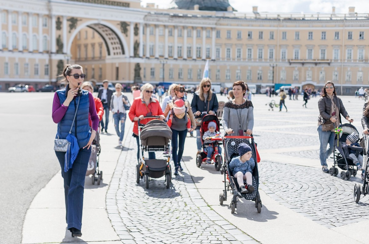 Мамаход по Петербургу: экскурсии для взрослых с детьми 0+ (2/15)