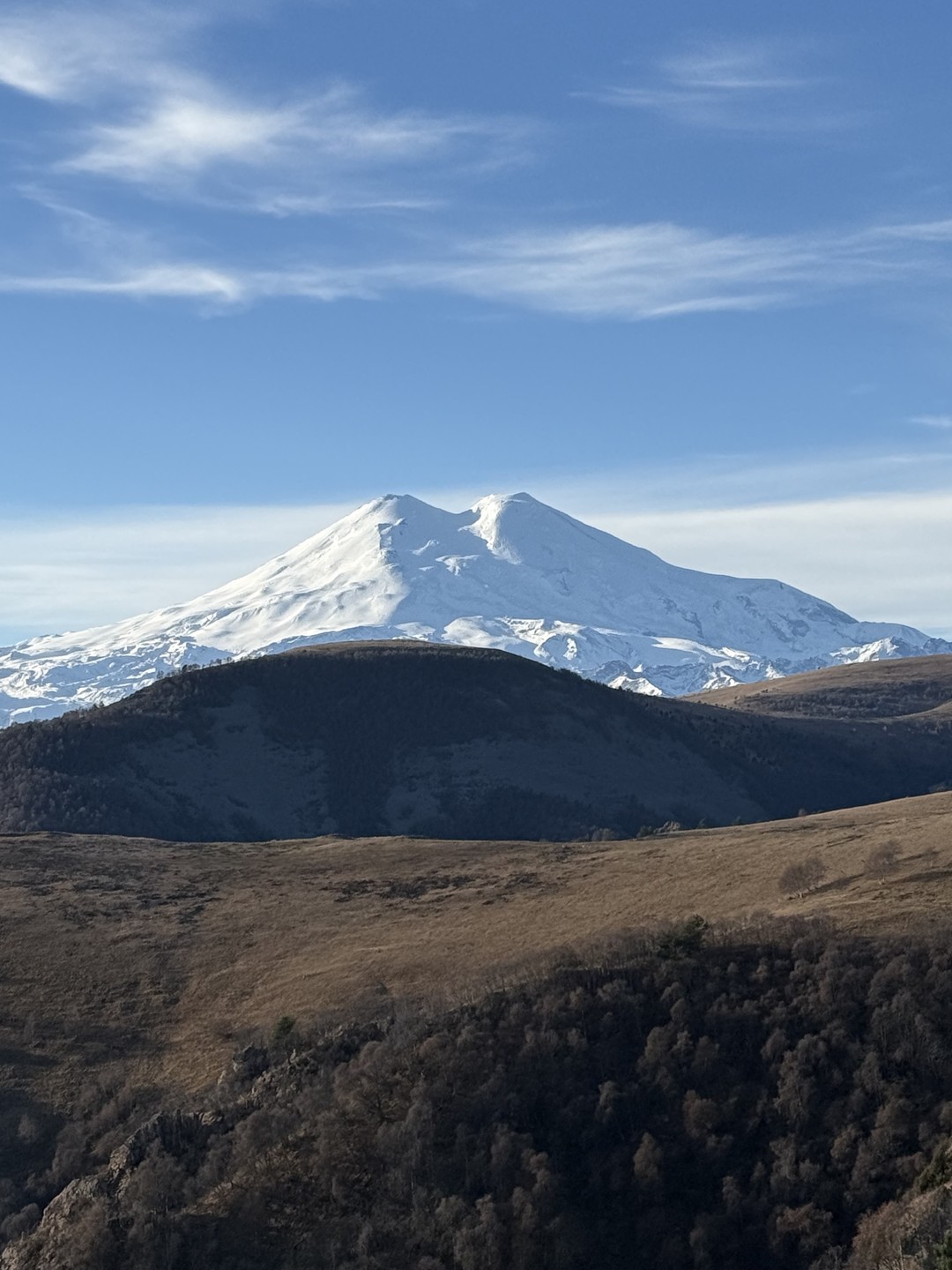 У нас было прекрасное путешествие! Гид дал массу полезной информации и в процессе поездки не раздражал