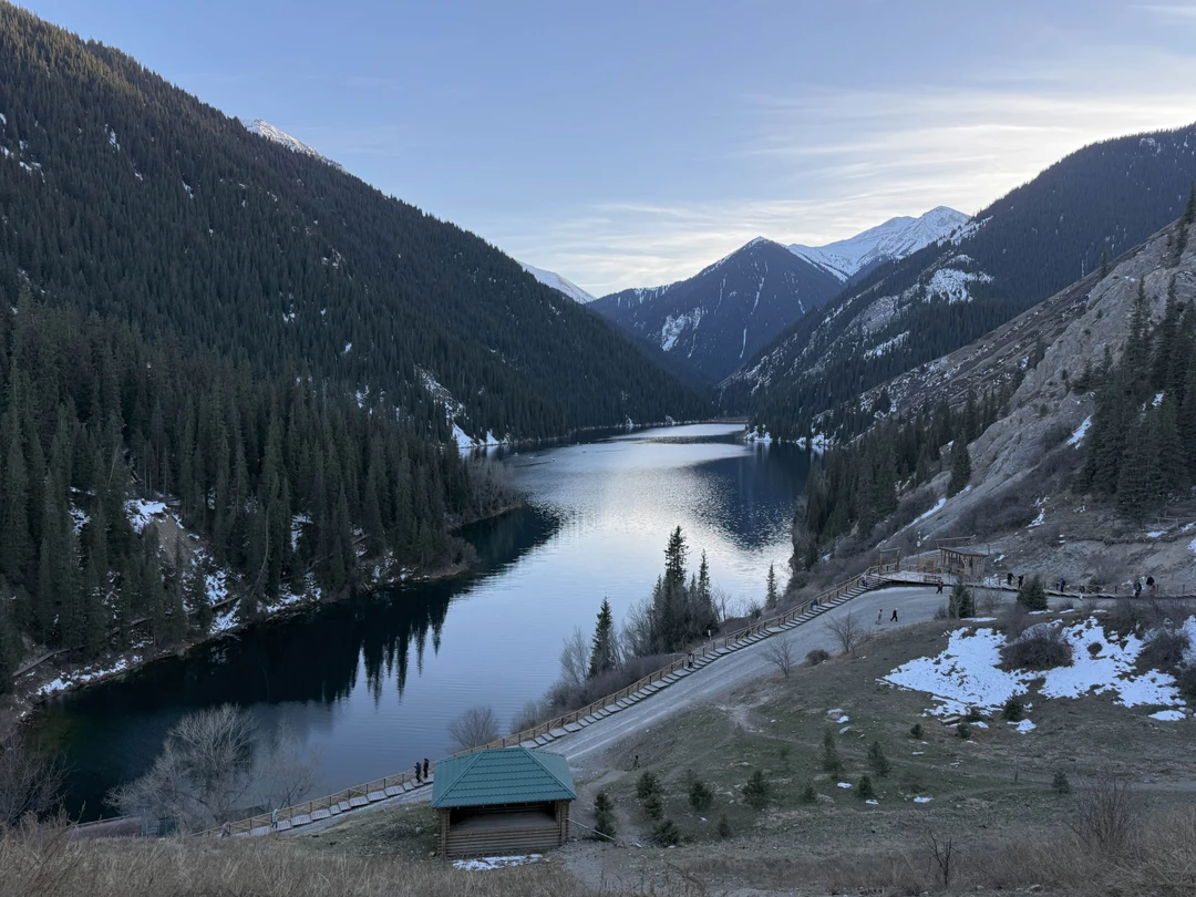 Замечательная поездка, мы ездили в конце ноября и погода нас порадовала - повезло, что было солнце