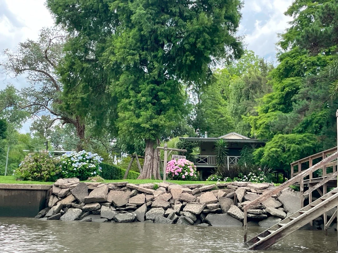 Замечательно провела целый день в поездке за пределы Буэнос-Айреса. прокатились на пригородном поезде, было вполне комфортно: