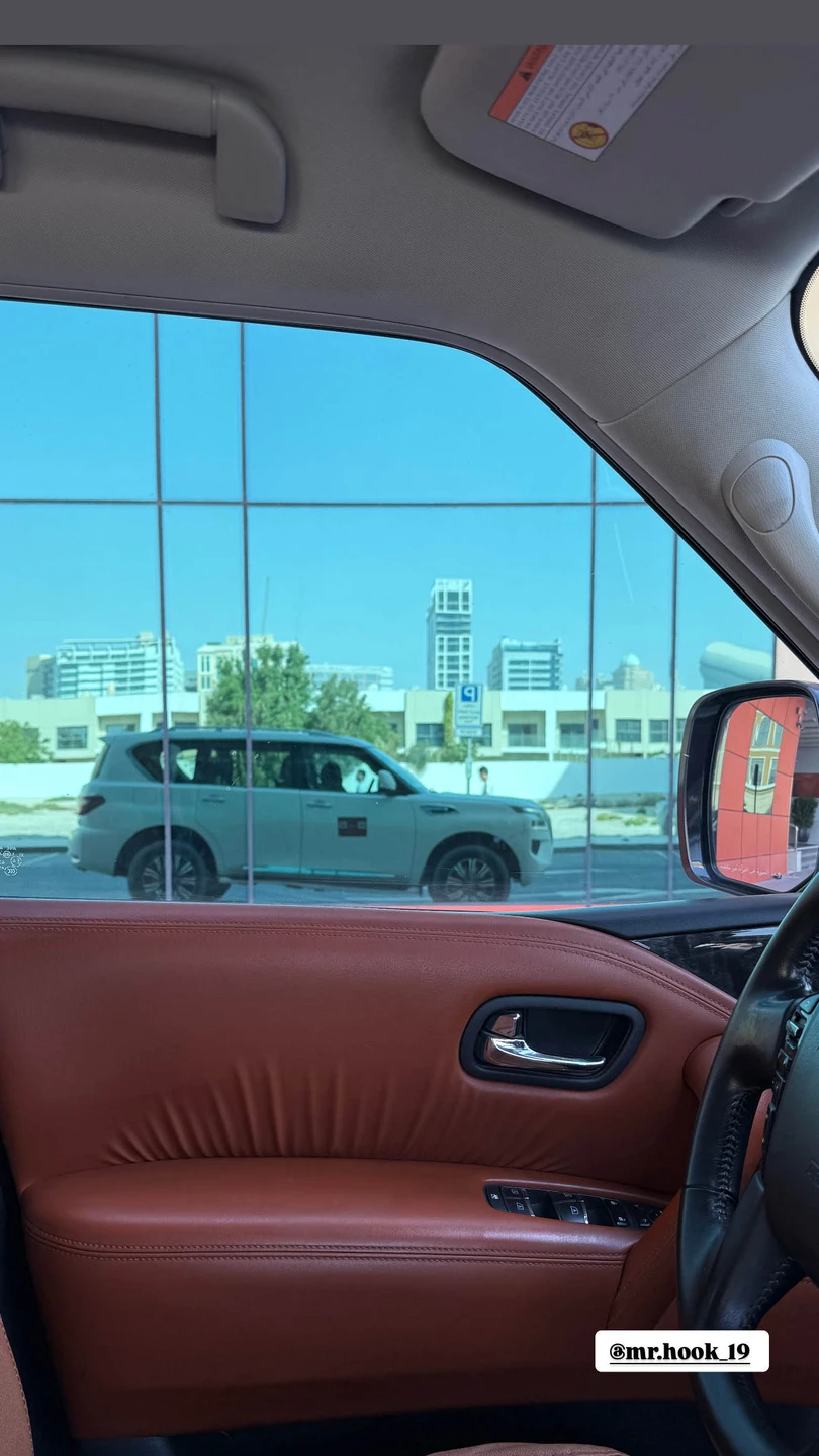 Это просто супер экскурсия и супер Гид,каждый раз в Дубае я первым делом еду на эту