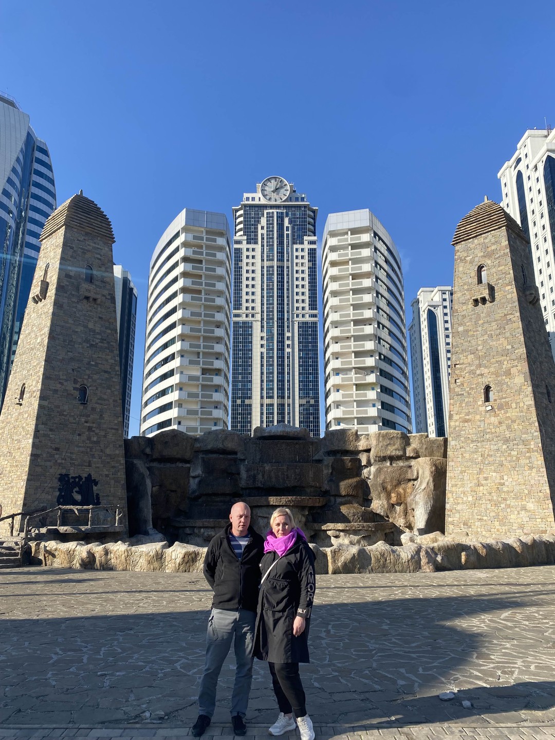 Здравствуйте. У нас была запланирована экскурсия в Чечню. Организатор Сергей отличается пунктуальностью, вежливостью, заботливый, учитывает все