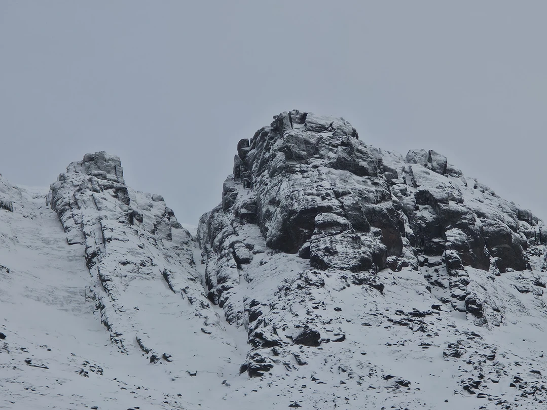 Необычно! Классно! Красиво! Интересные истории и факты) но ножками надо походить) надо еще раз приехать, ток летом уже)