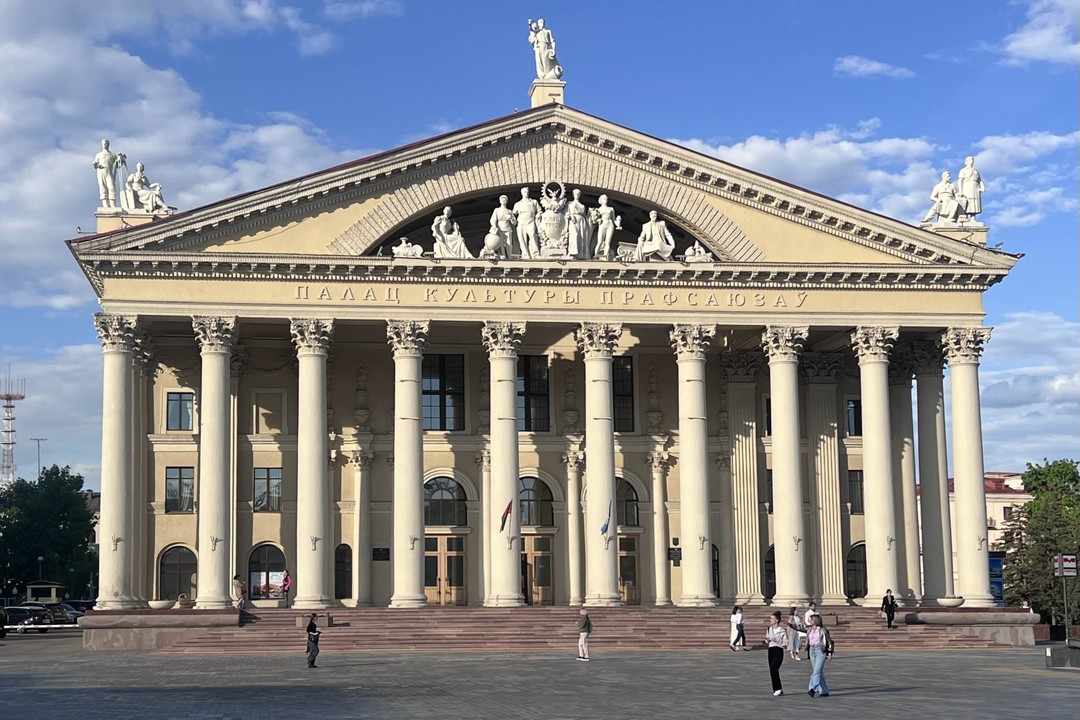 Нам достался шикарный экскурсовод Надежда! Она не только профессиональный рассказчик, но еще отличный психолог и потрясающий