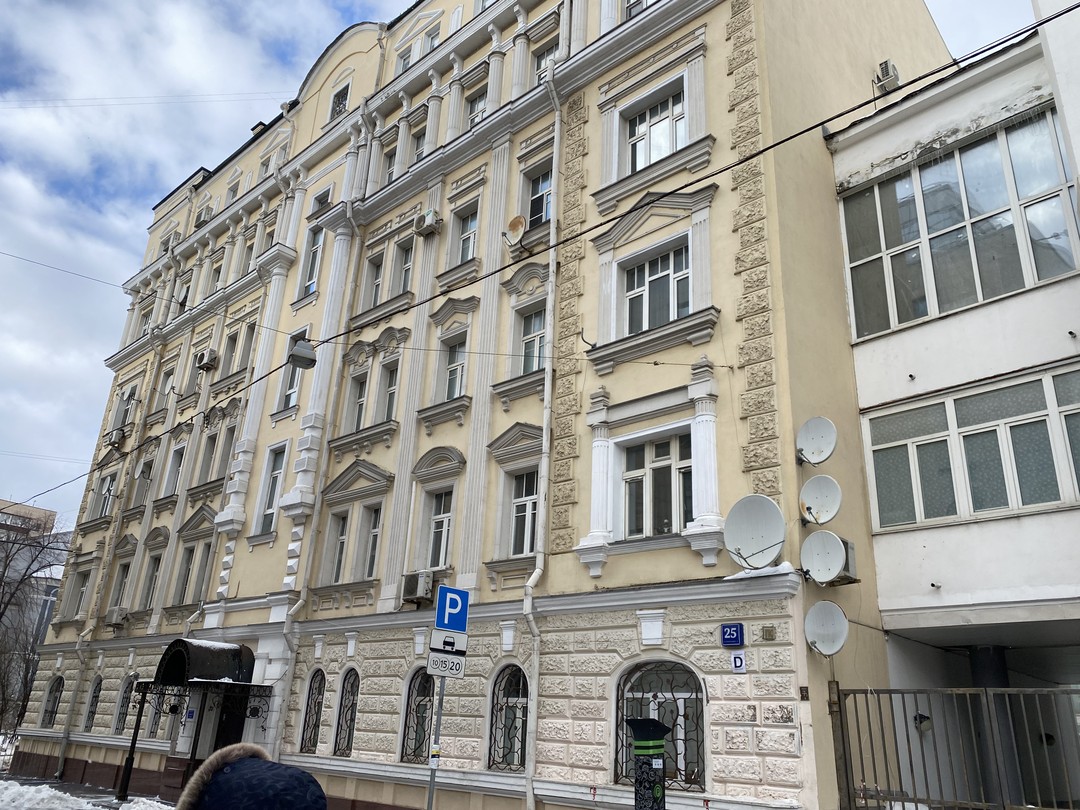 Квартал красных фонарей Москвы (18+) (Олеся)