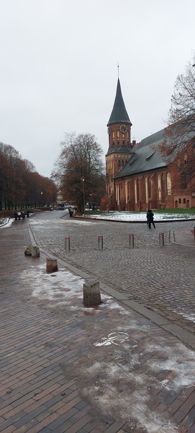 Большое спасибо Марку за познавательную, насыщенную экскурсию. Нам все понравилось: было интересно и душевно. Марк -
