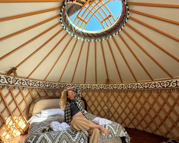 Башня Бурана, прогулка по склону, трапеза в местном доме