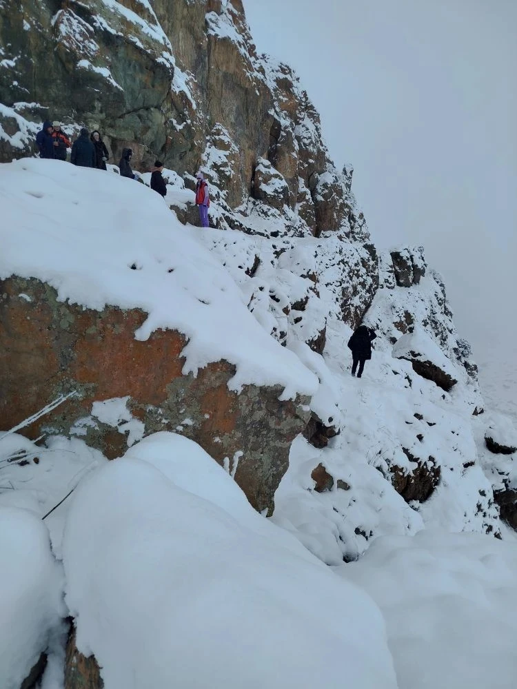 Путешествие супер. Впечатления только положительные такие красивые пейзажи море позитива. Из команды гидов была девушка Елена