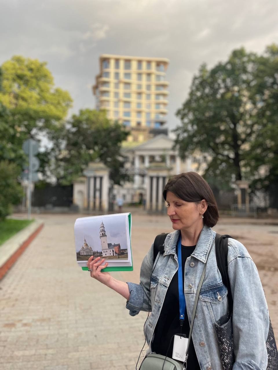 Елена, спасибо за очередную увлекательную экскурсию. Мы всей кампанией Ваши фанаты:). Отлично провели время. Познавательно и