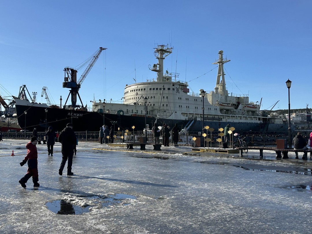 Мурманск - крупнейший в мире город за Северным полярным кругом (Регина)