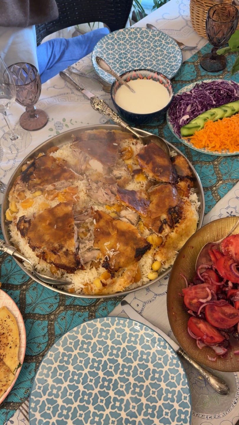 Спасибо огромное Самиру и его семье за прекрасно проведенное время. Гид очень подробно рассказал и показал