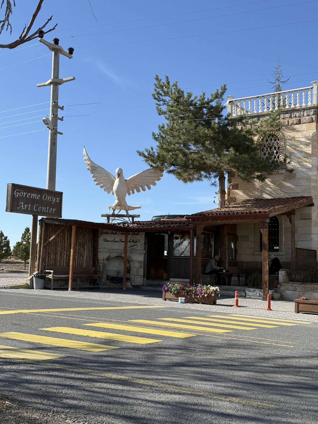 Это был один из самых ярких и насыщенных дней путешествия! Мы увидели невероятные панорамы, древние городища