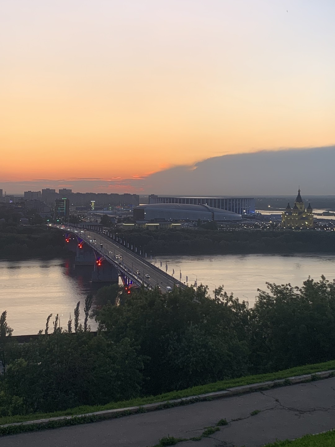 По Нижнему Новгороду на автомобиле (Маргарита)