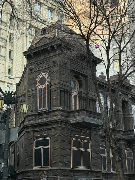 Спасибо Гургену за отличную экскурсию, юмор и легкость