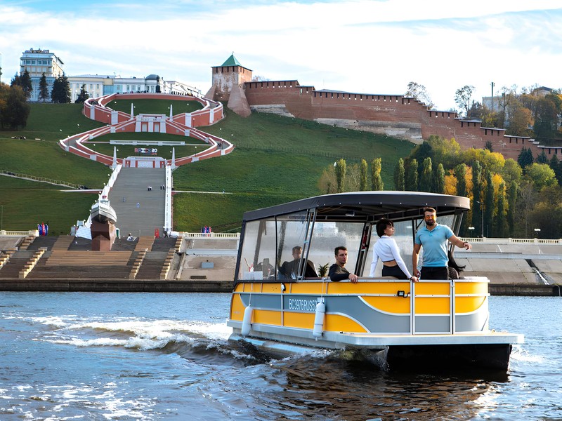 Обзорная прогулка на катере вдоль Нижегородских красот