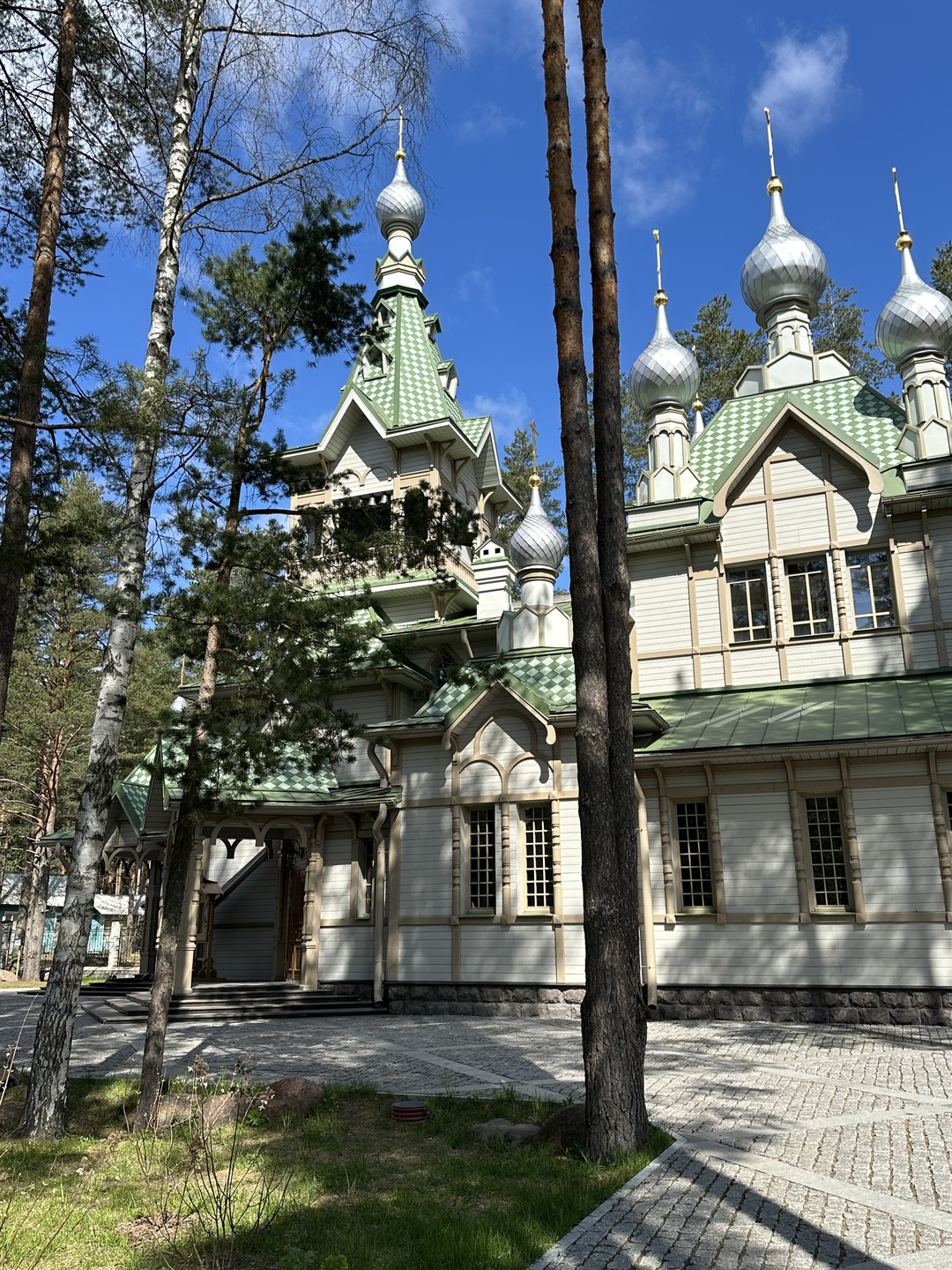 Добрый день всем! Впервые принимала участие в подобном формате организации экскурсии на открытой местности. Понравилось очень!