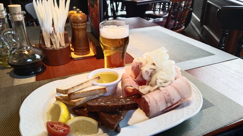 Калининград со вкусом: мастер-классы по пиву и строганине из пеламиды (18+)