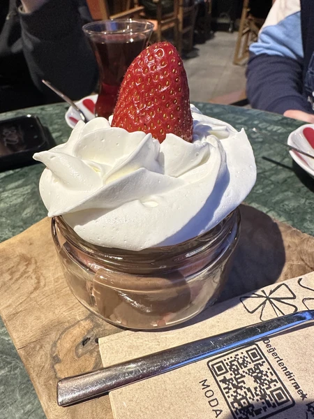 Дмитрий невероятный человек и профессионал. сделал наш день сказочным и невероятно вкусным! вернусь обязательно!!!