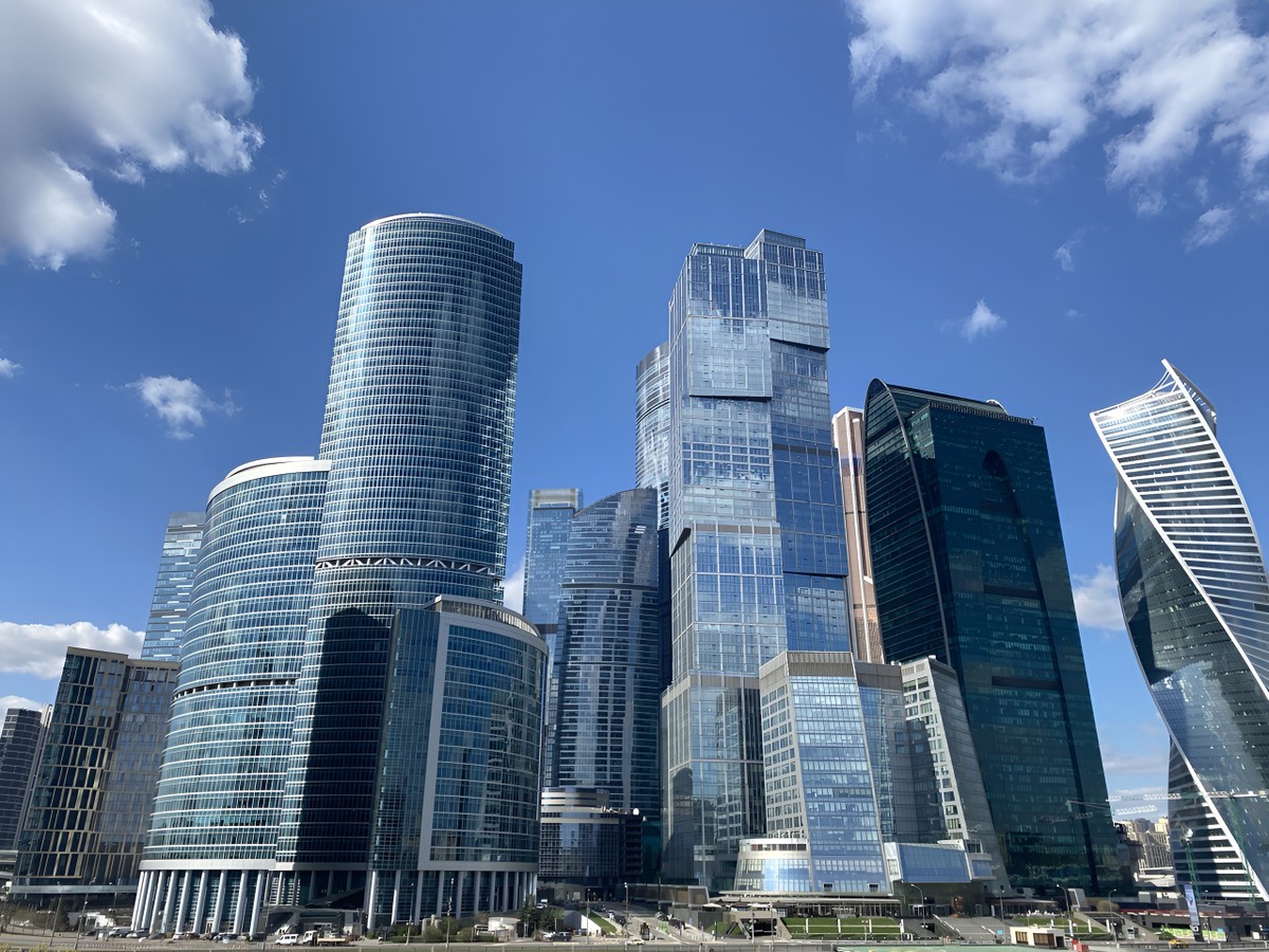 Фото 2 - Экскурсия: "Детский квест по «Москва-Сити»: город будущего"